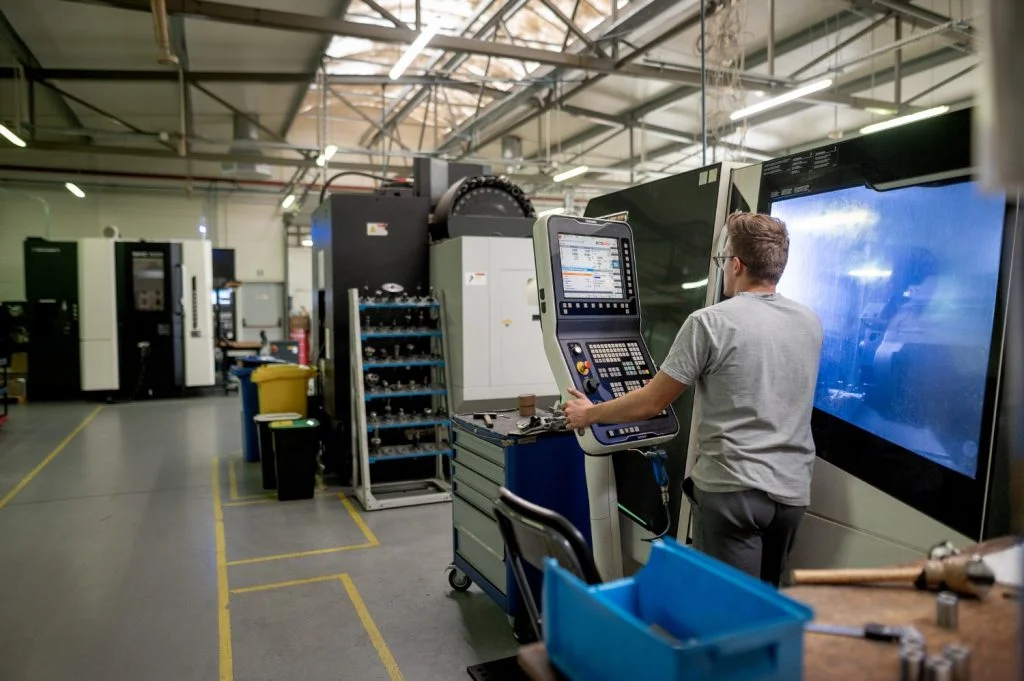 Opérateur CNC.